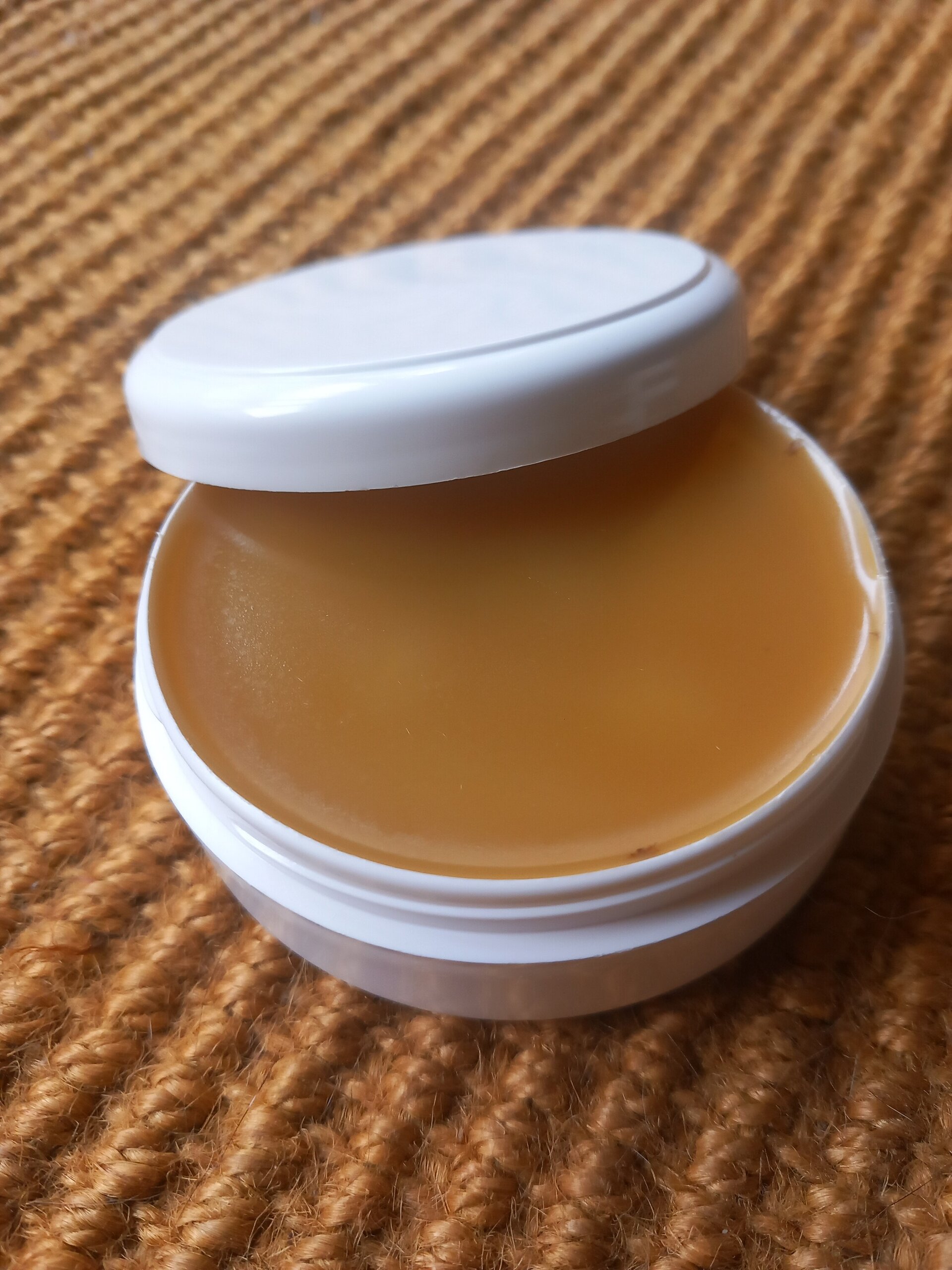 Ungüento antiinflamatorio para golpes - 2