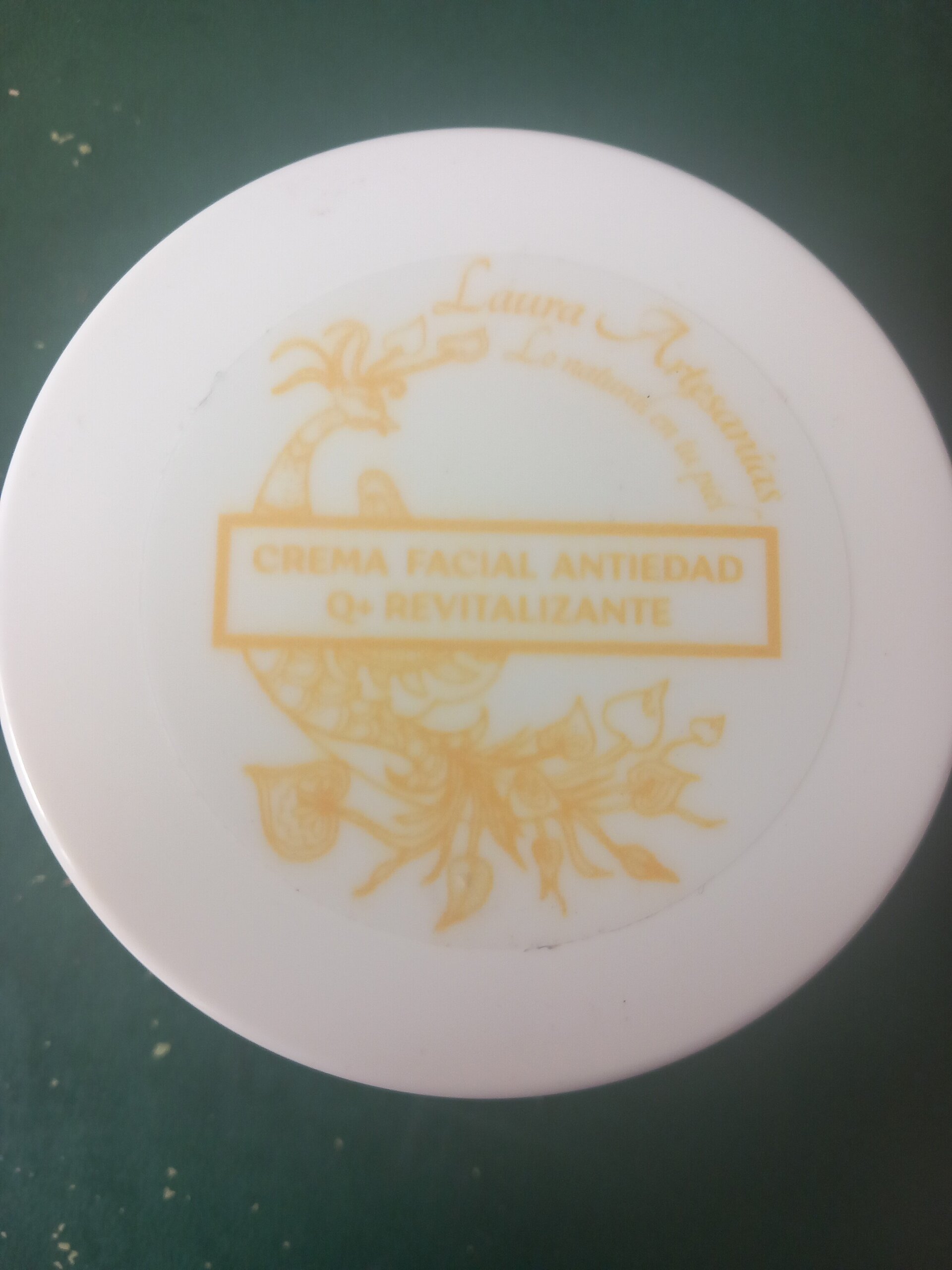 Crema facial Q10+ revitalizante - 2